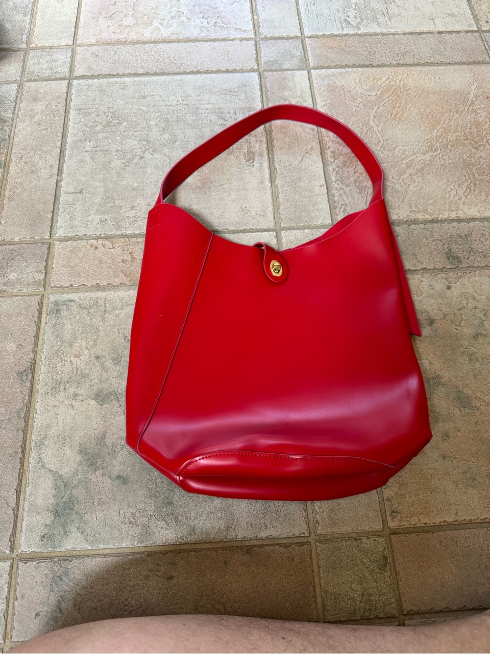 Elizabeth Arden Red Leather Shoulder Tote